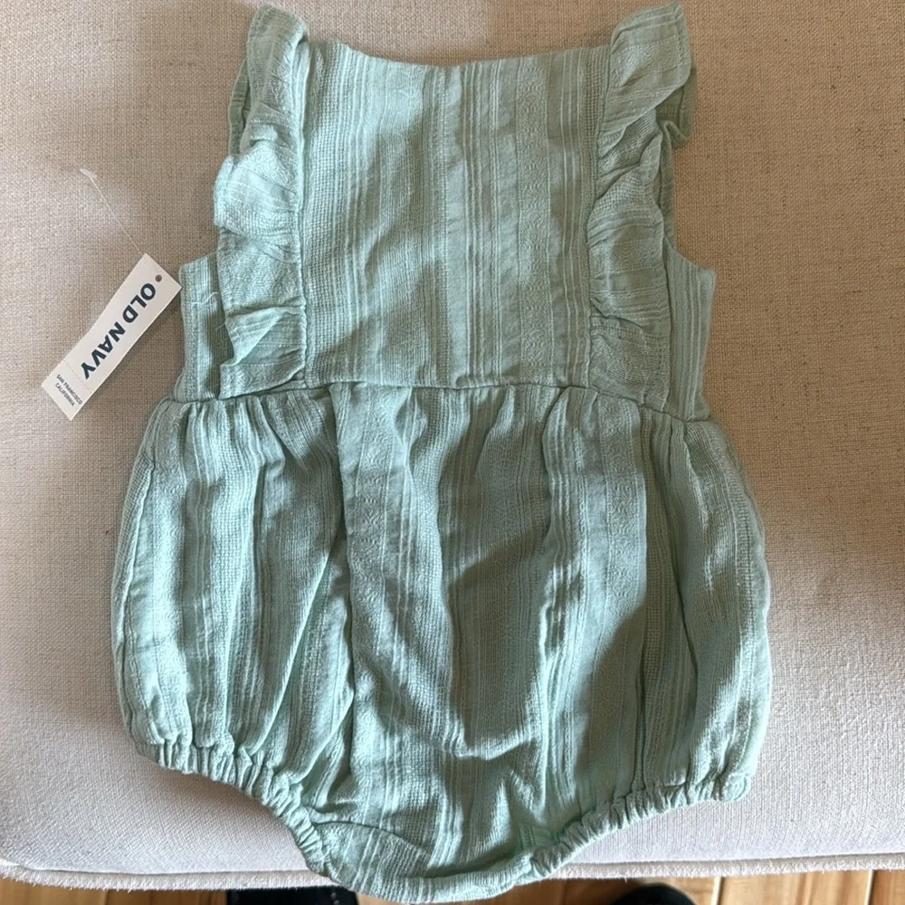 NWT Old‎ Navy One Piece